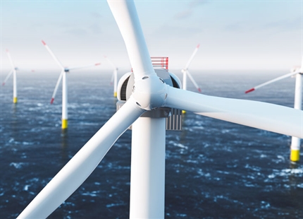 Wind turbine dehumidification