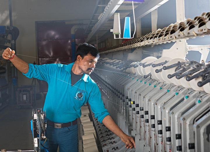 Importance of air humidity to textile manufacturing