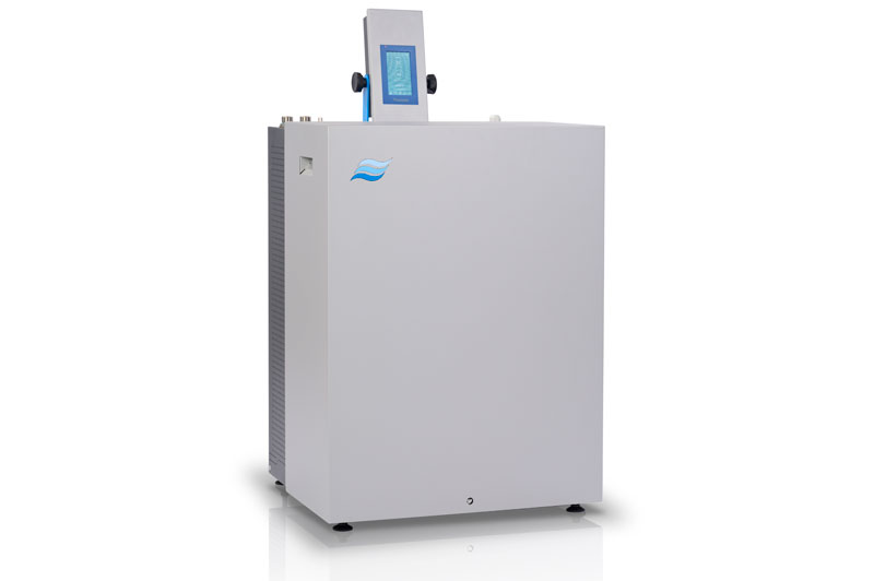 Water purifier with touch screen controller