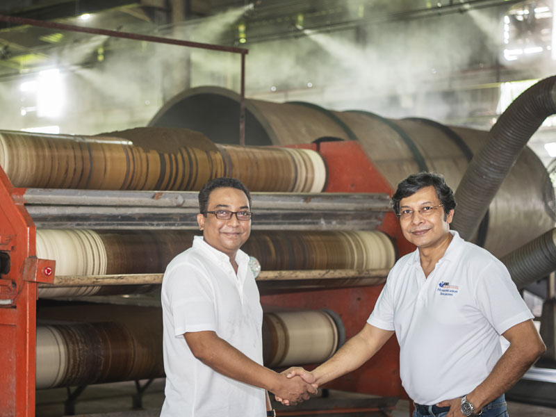 Mr Sahirul Chowdhury, Director, Sobuj Agro Industries Ltd (left) and Mr Jaydeep Dasgupta, MD Regent Machine & Servicing (right)